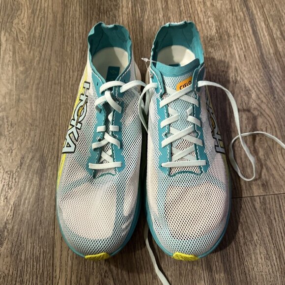 Hoka One One Unisex Cielo Road Running Sneaker Shoes, Men 9.5 / women 11 SAMPLE main image 4